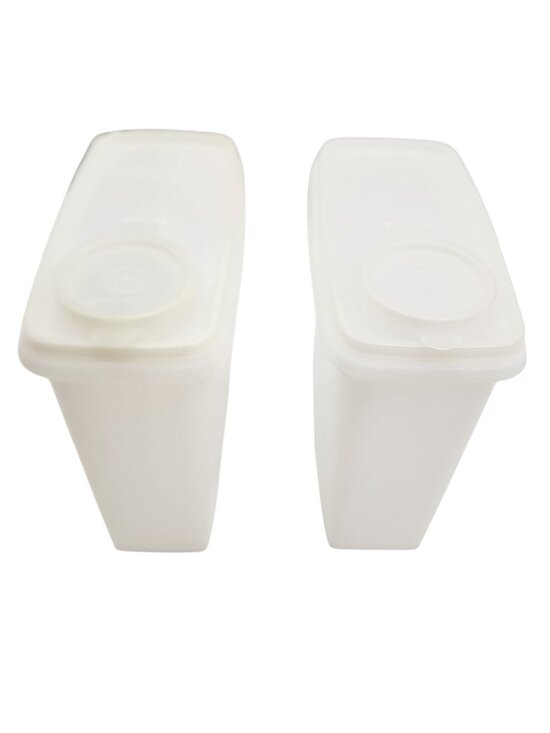 Tupperware Other - Tupperware Cereal / Oatmeal Storer White Seals Set of 2